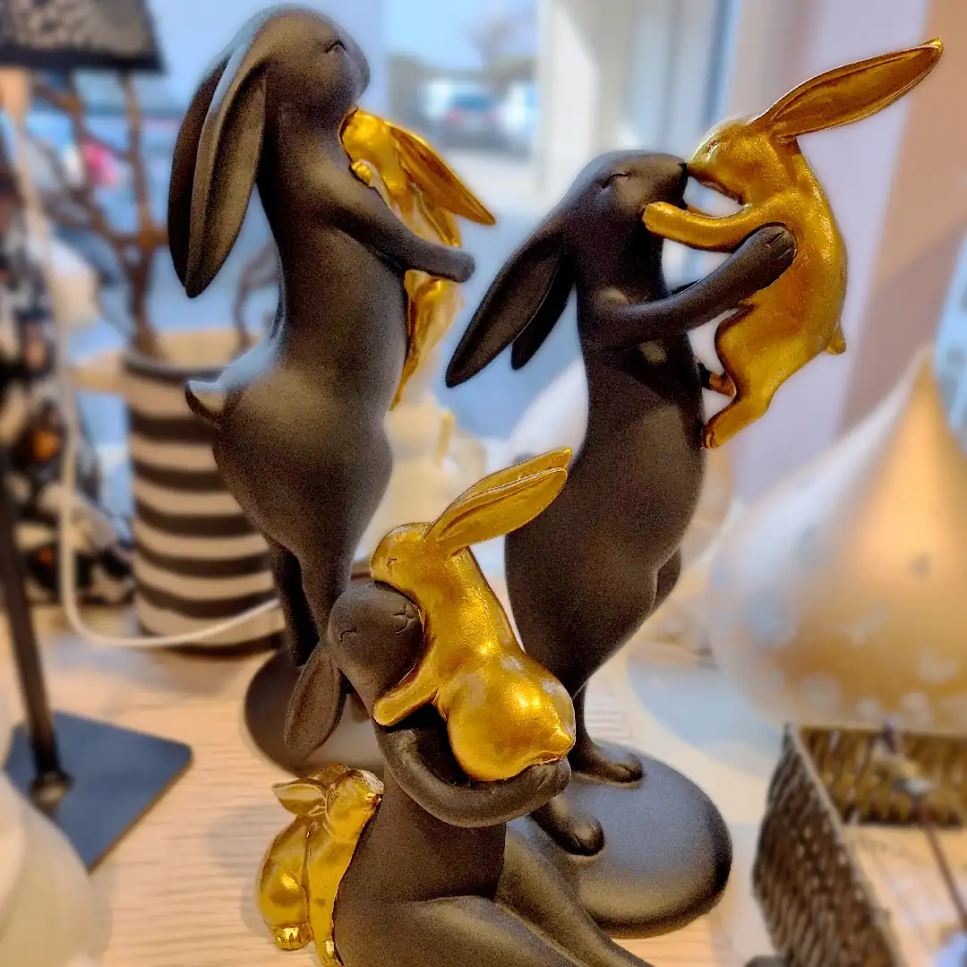 Geschenke-Figuerliches-HasenSchwarzGold01