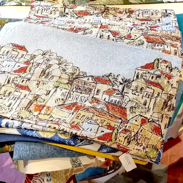 Demnächst bei uns neue Tischdecken !