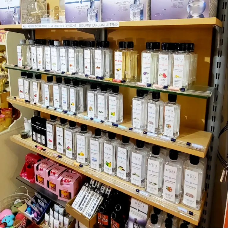 Wohnen-Raumduefte-Wand